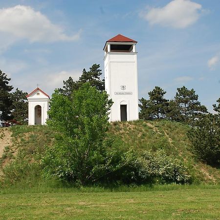 Vinarstvi U Kaplicky Zajeci Exterior photo