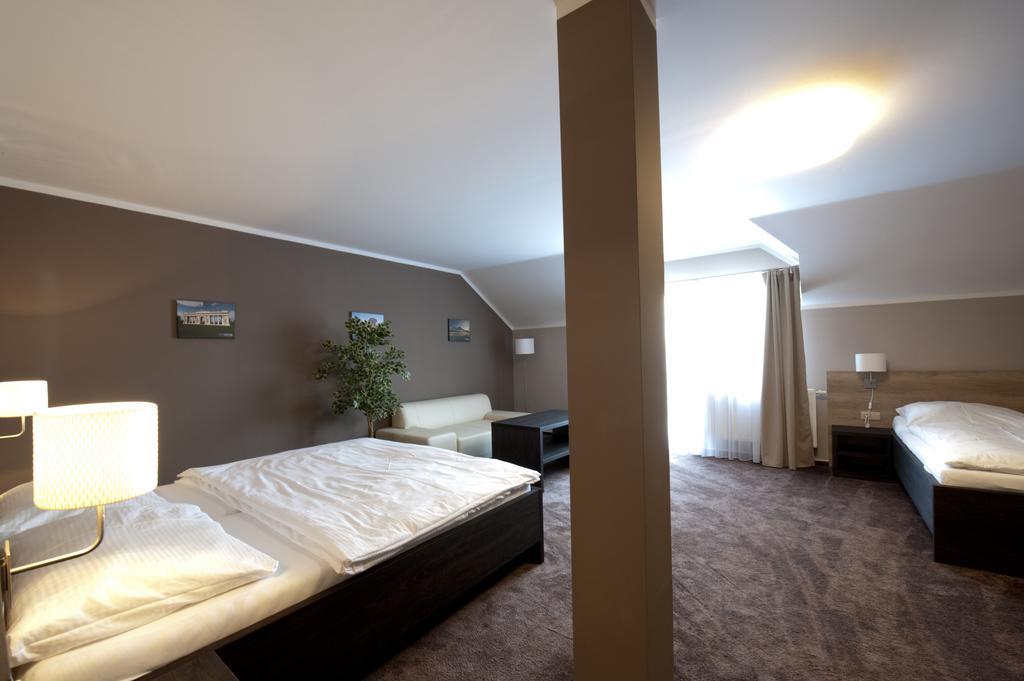 Vinarstvi U Kaplicky Zajeci Room photo